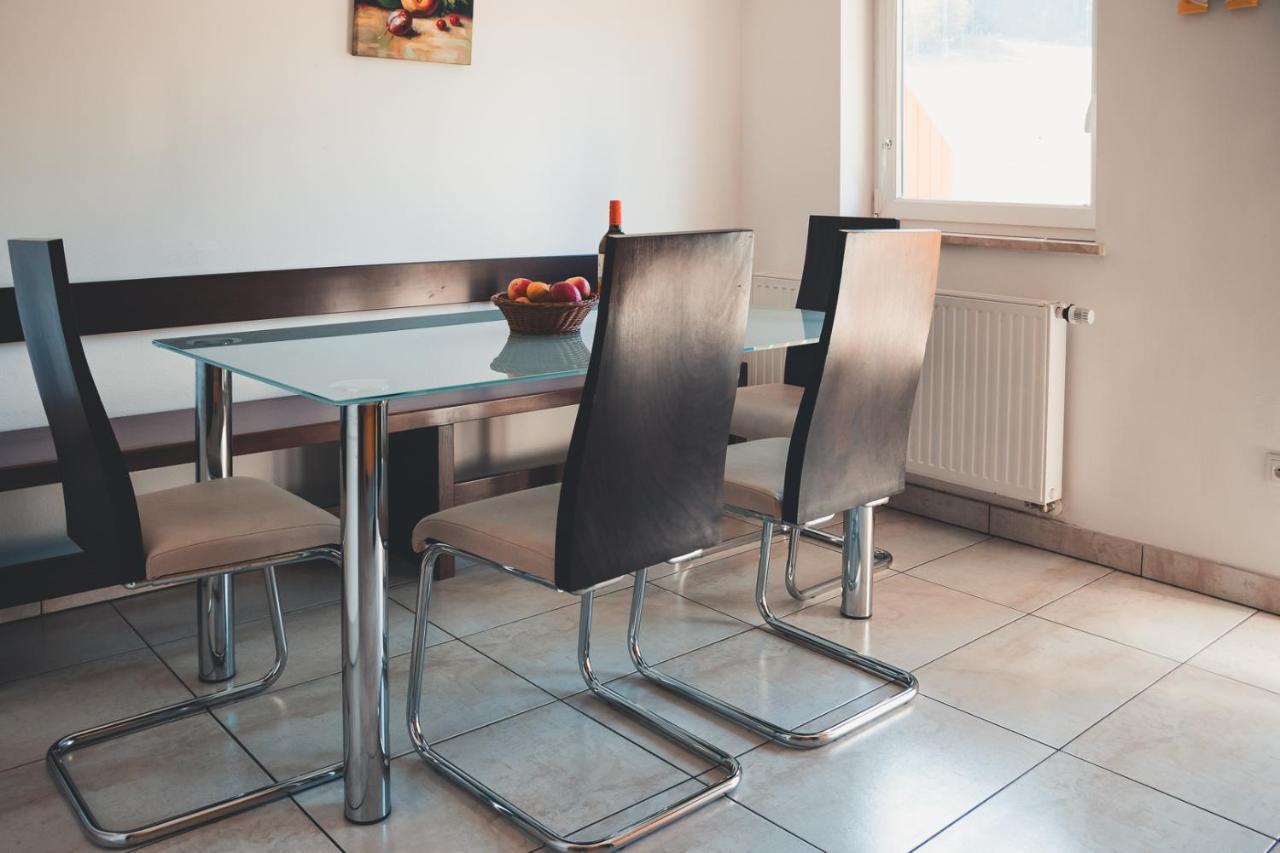 Apartma Soncek, On The Ski Slopes, Balcony, Private Parking 크라니스카고라 외부 사진
